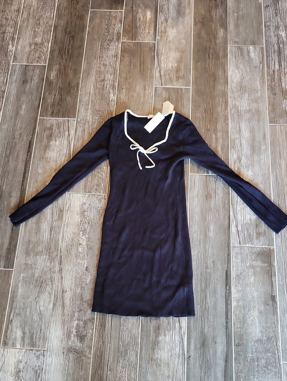 Long Sleeve Navy Knit Dress with Contrast Tie